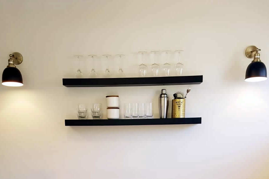Floating-Shelves