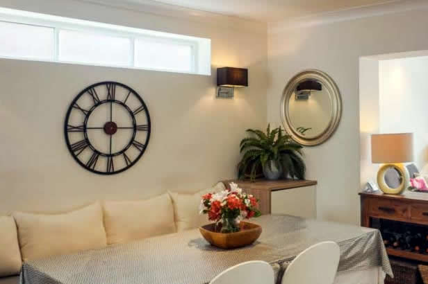 Mirror-CLock