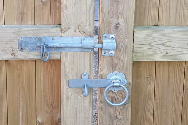 gate-lock