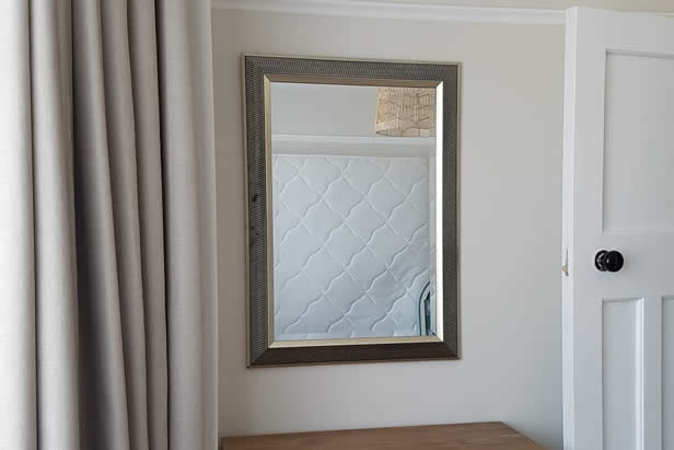 mirror2