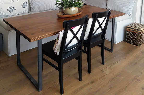 more-chairs